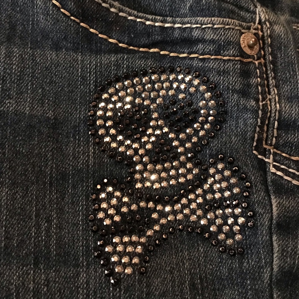 Justice girls Skull and Crossbones bling jeans Sz 10s